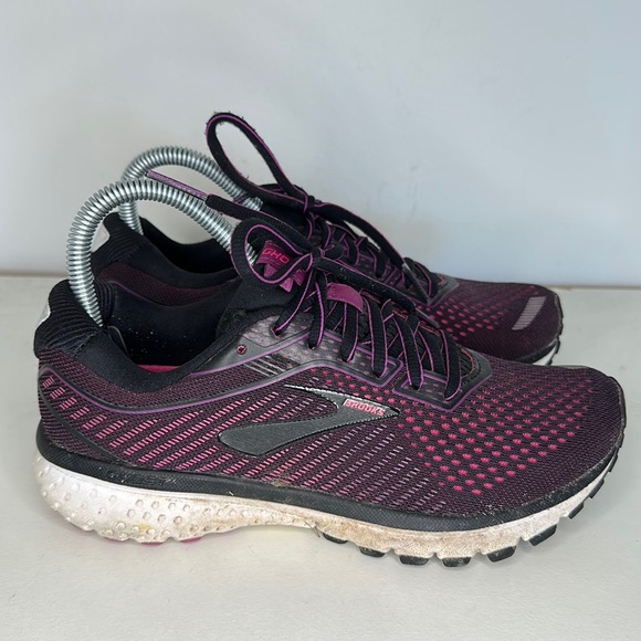 brooks ghost 12 pink
